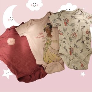 3 Disney Baby Onsies 3 to 6 months